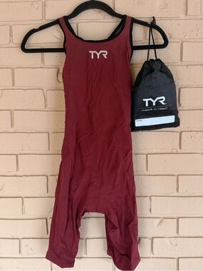 TYR Venzo Kneeskin Competitive Swimwear Women Regular Size 27 Tech Suit